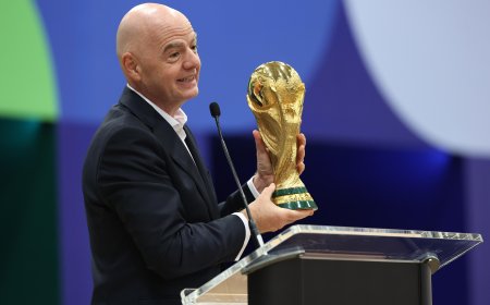 Arab Federations Back FIFA's Infantino Amid Revolt