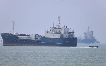 Iran: Hormuz Stays Shut Until US Meets Demands