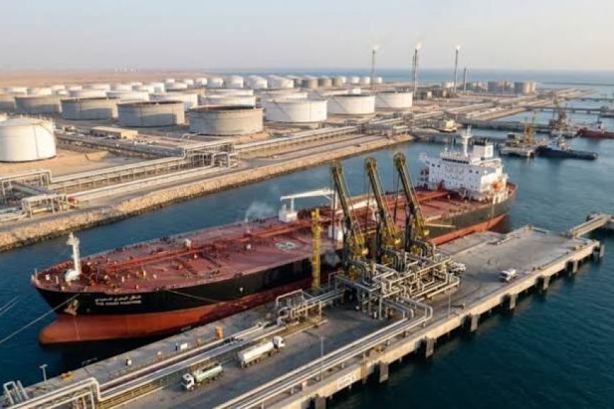 Aramco Reroutes Oil Cargoes Amid Houthi Shipping Threat