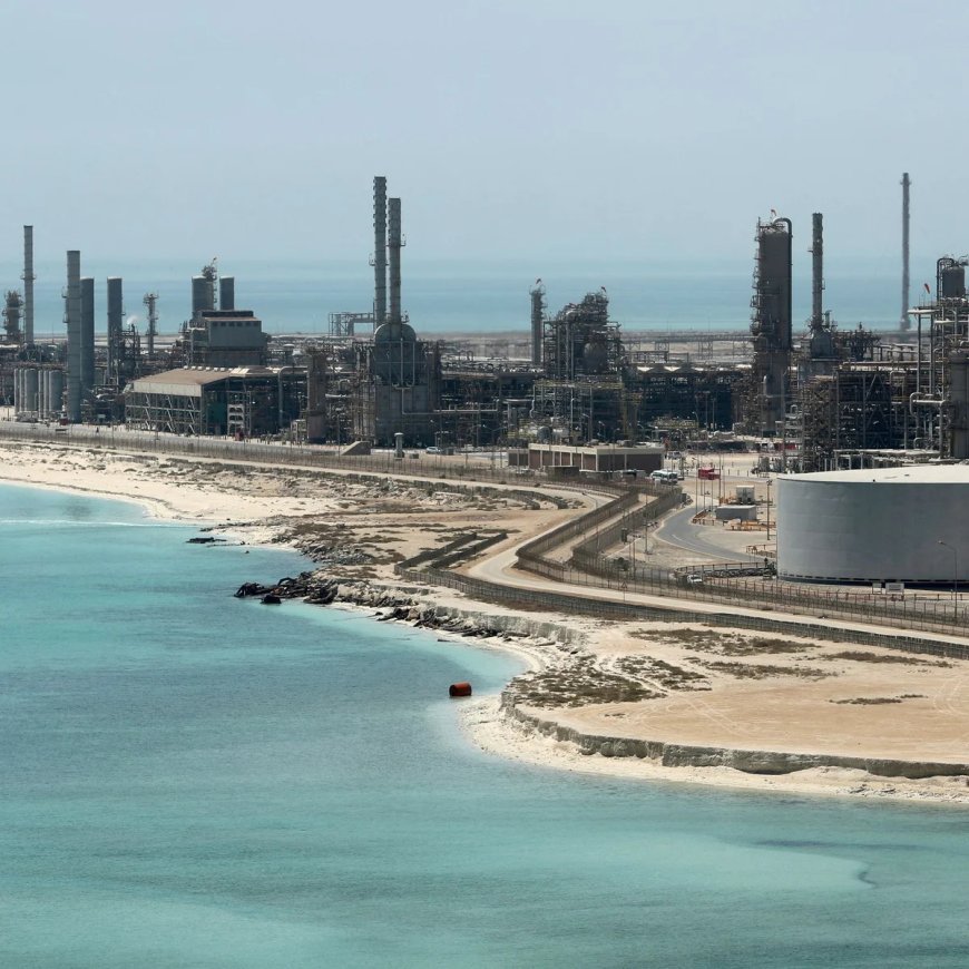 Saudi Economy Contracts 4.8% in Second Quarter as Oil Output Slumps