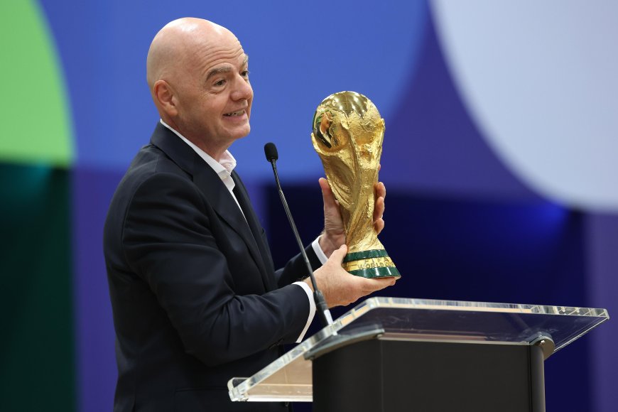 Arab Federations Back FIFA's Infantino Amid Revolt