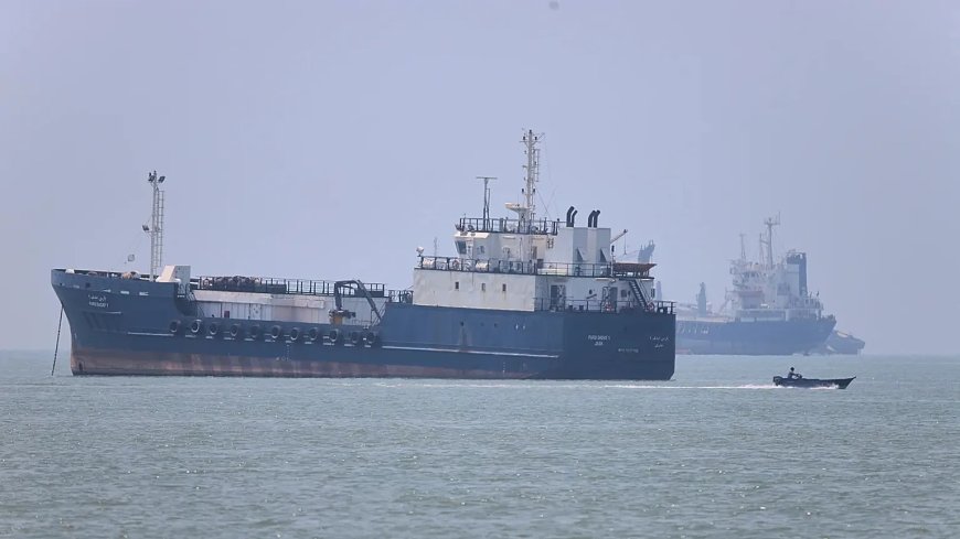 Iran: Hormuz Stays Shut Until US Meets Demands