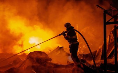 Houthi Attacks Wound 73, Hit Saudi Oil Sites
